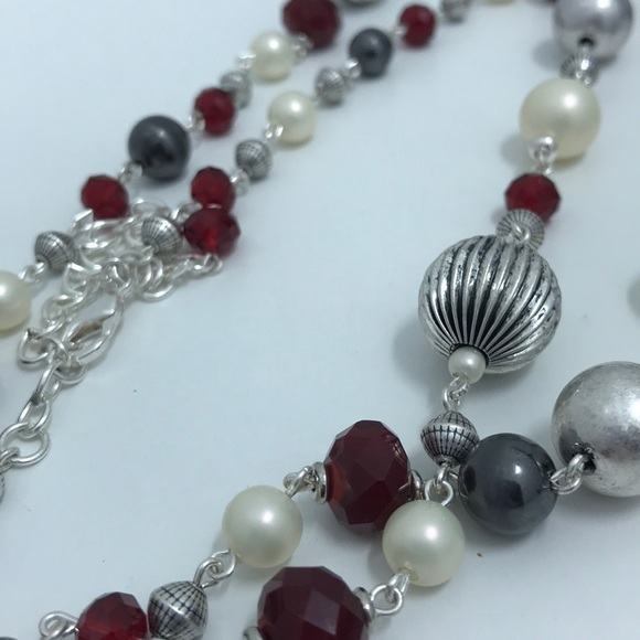 Premier Designs Necklace - Picture 3 of 3